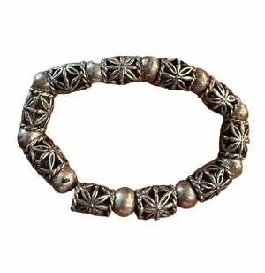 Silver-Plated Antique Flower Carved Tube Beads Bracelet